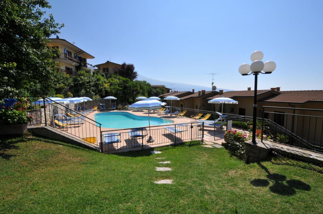 Residence Mirabel Тиньяле Экстерьер фото